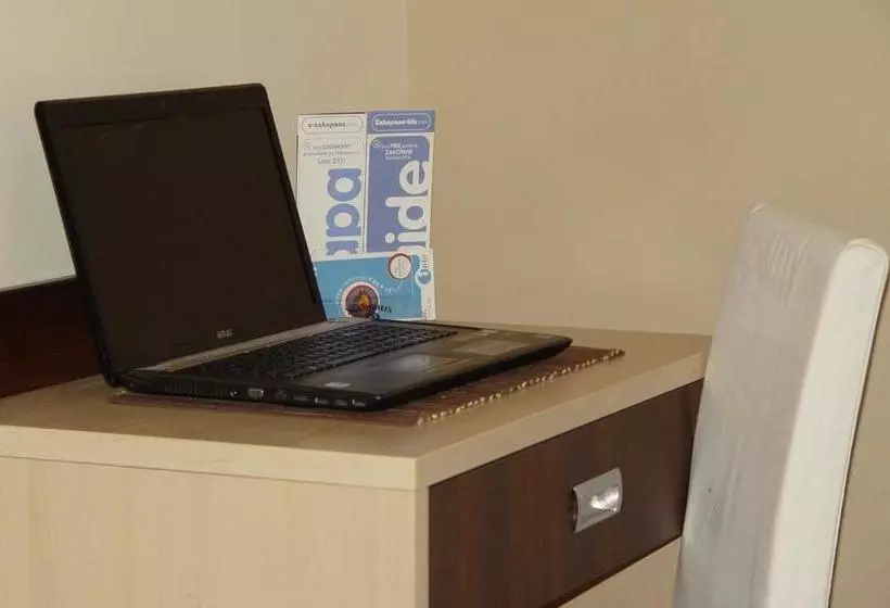 Willa Jagiellonka Apartamenty W Centrum, Parking