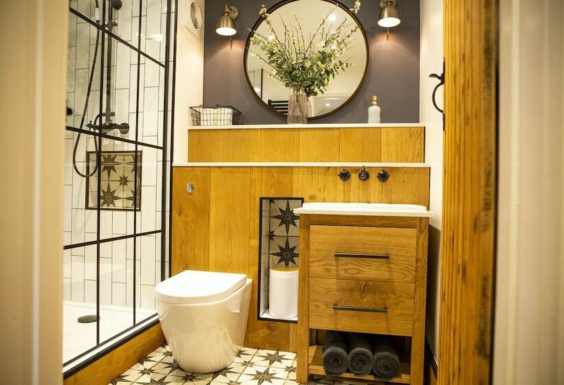 5 Malt Cottage In The Cotswolds