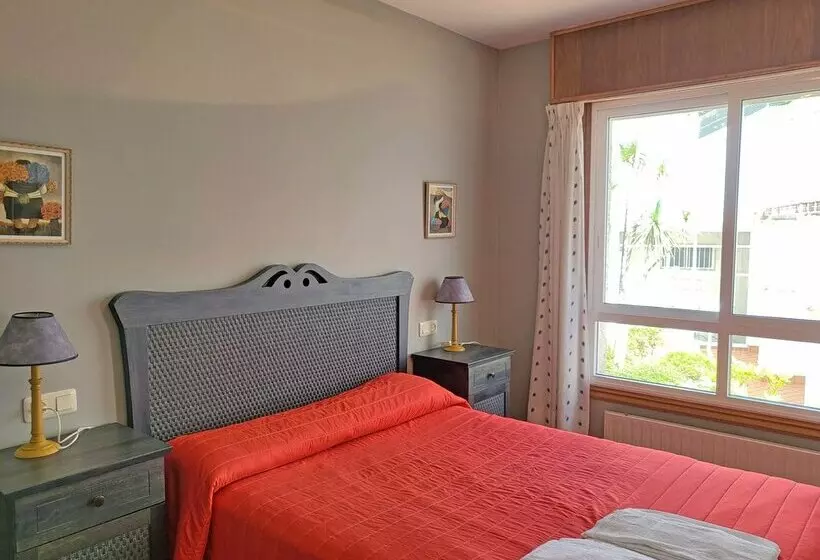Apartamentos Sanxenxo Playa 3000