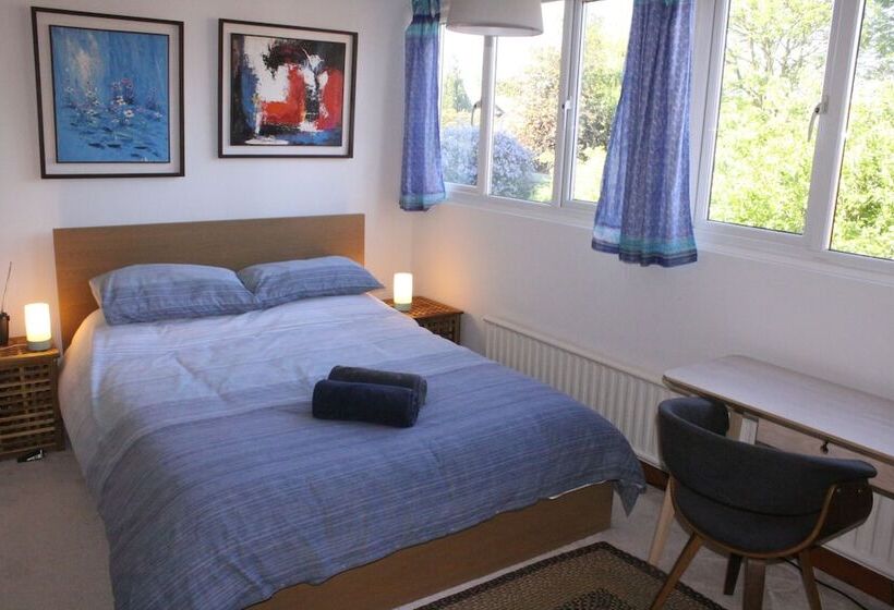 تختخواب و صبحانه Sandford Meadow Guest House