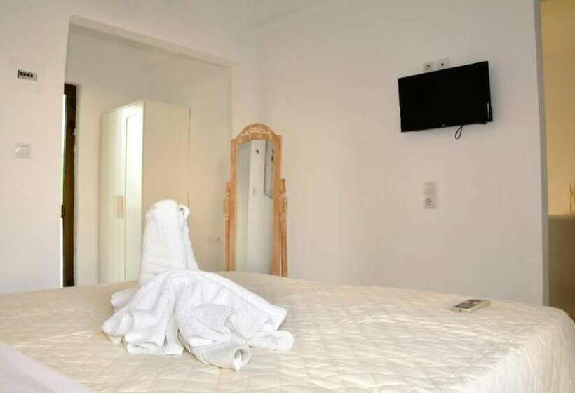 هتل Golden Star Praxitelous