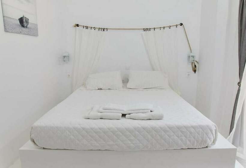 هتل Golden Star Praxitelous