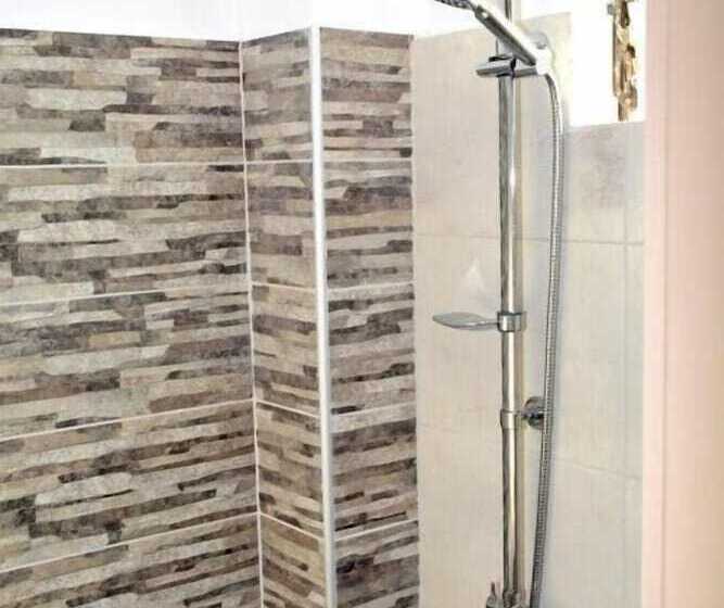 هتل Golden Star Praxitelous