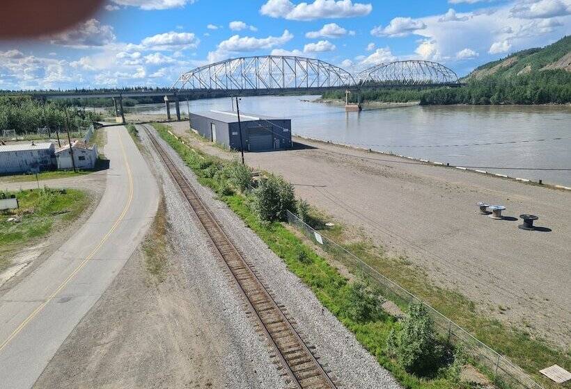 ベッドアンドブレックファースト Nenana Depot