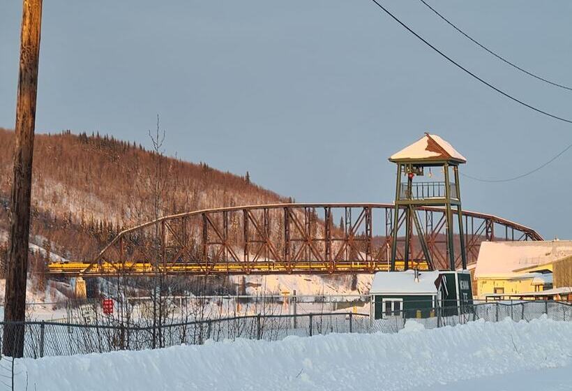 צימר Nenana Depot