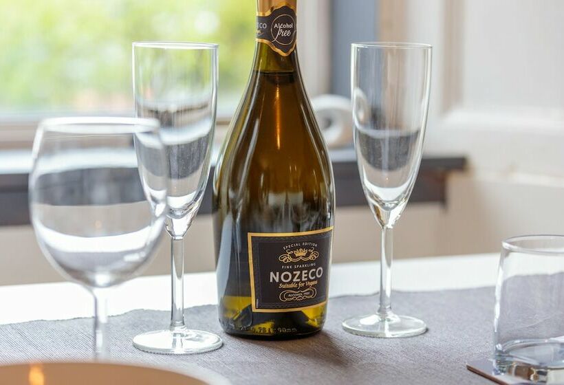 Entire Lovely Modern Scottish Cottage