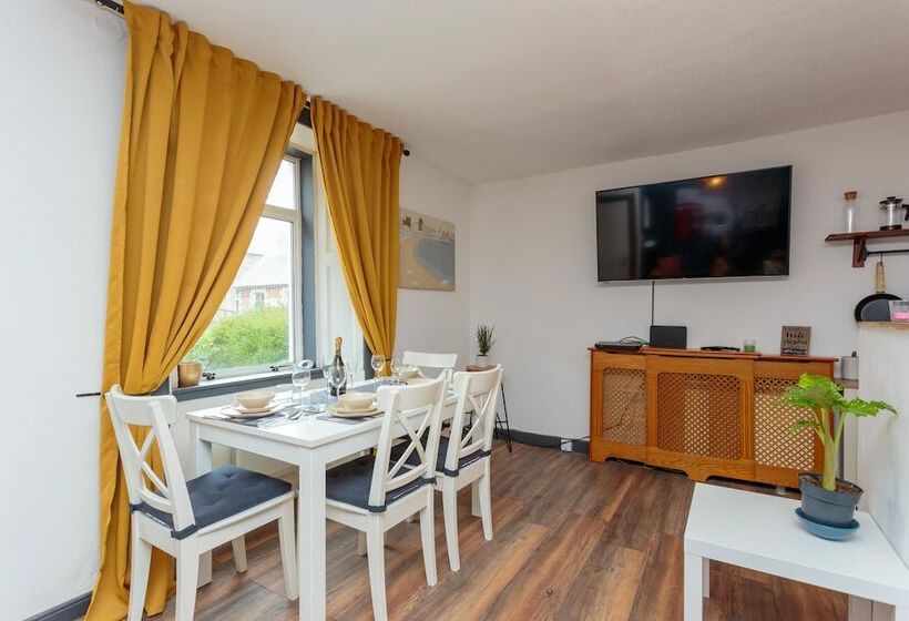 Entire Lovely Modern Scottish Cottage