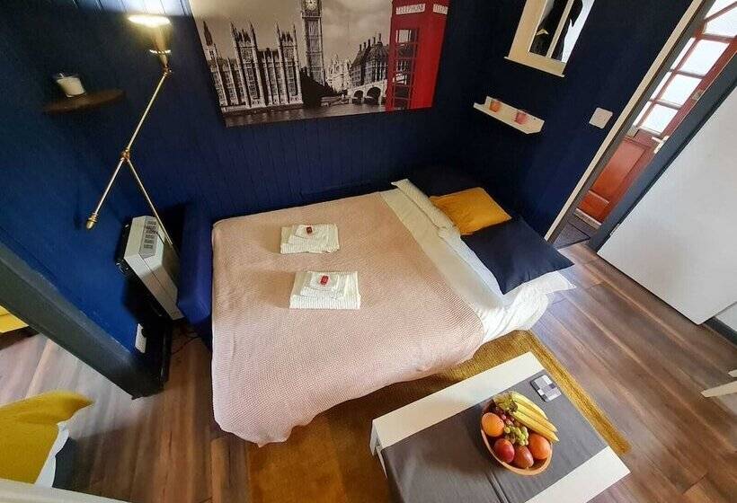 Entire Lovely Modern Scottish Cottage