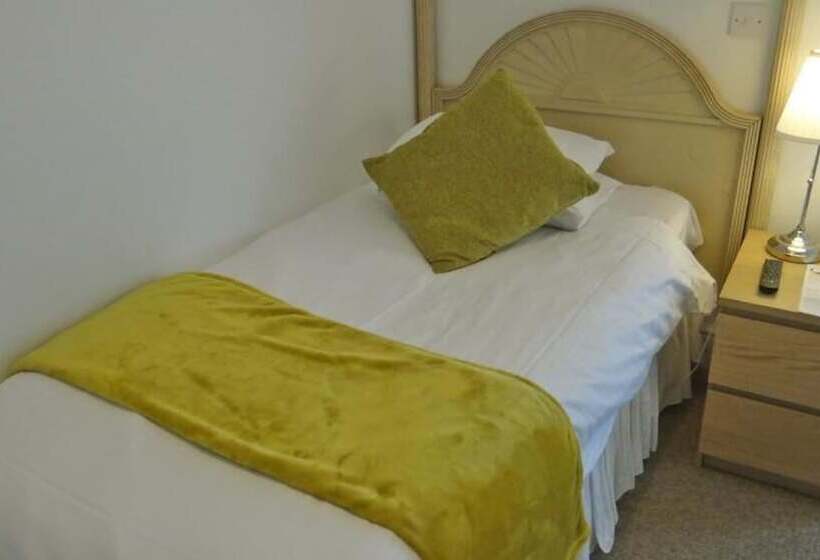 بنسيون Jessamine Guest House