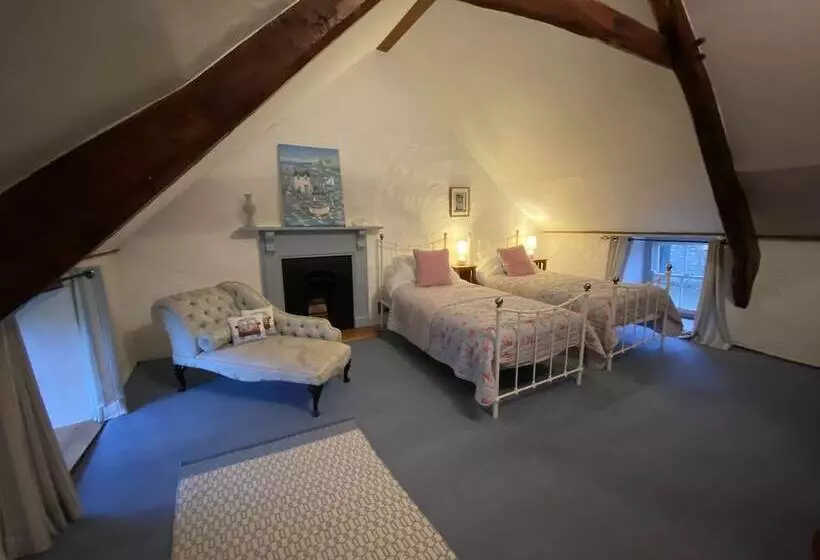 レジデンス Traditional Cosy Cottage With Rural Views Nr Coast