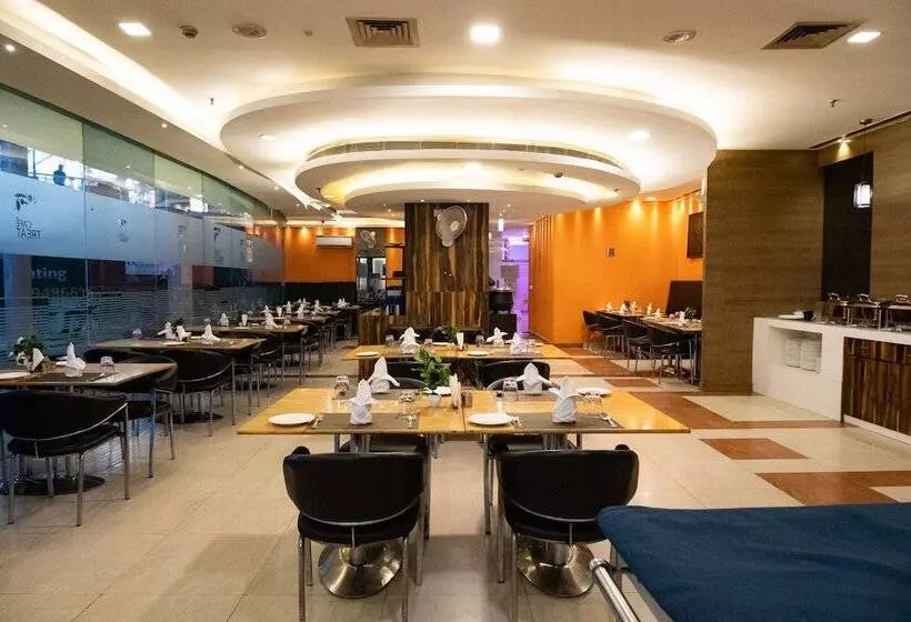 Hotelli Hyphen Premier Meerut