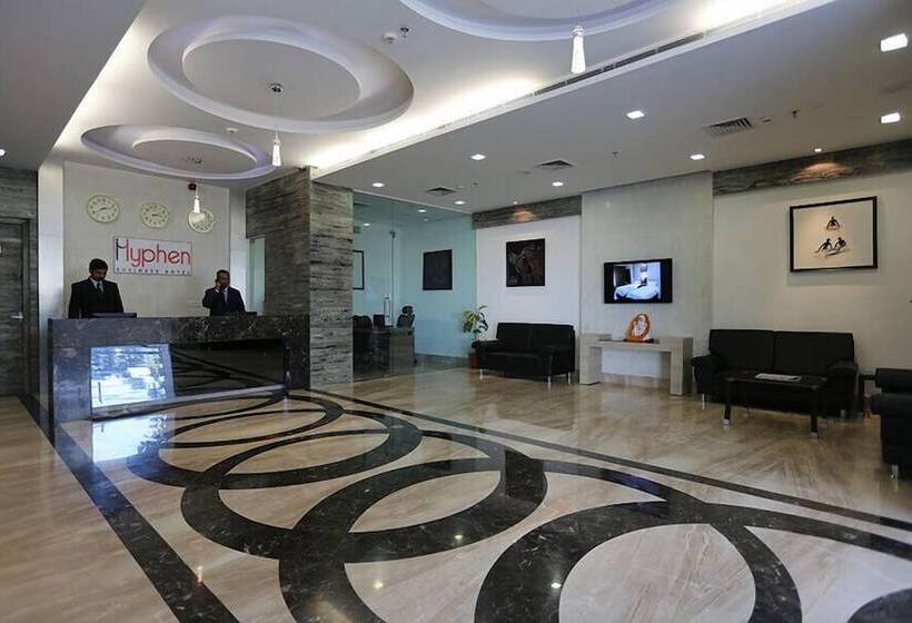 فندق Hyphen Premier Meerut