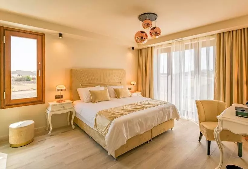 هتل Santa Lucia Boutique