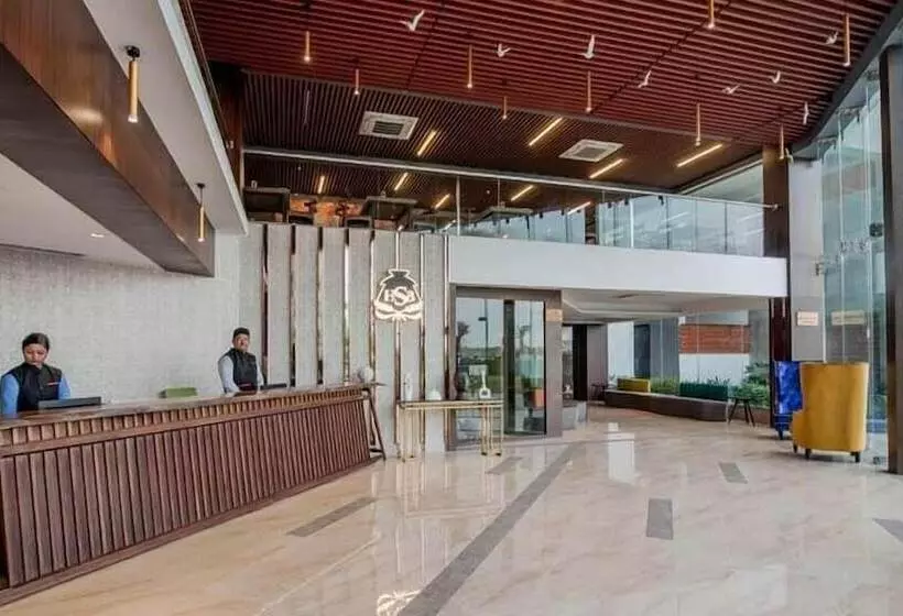 ホテル Sonar Bangla Taki