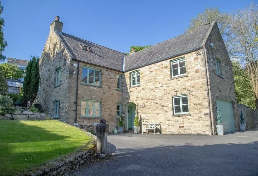 Orchard House