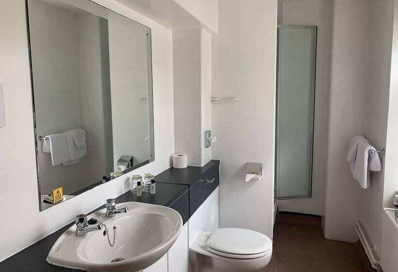 بنسيون The Derby Conference Centre