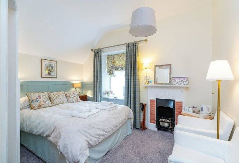 پانسیون The Firs