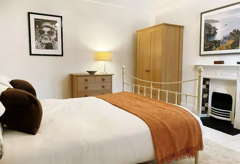 اقامتگاه Spectacular Coastal Townhouse In Fowey For 8