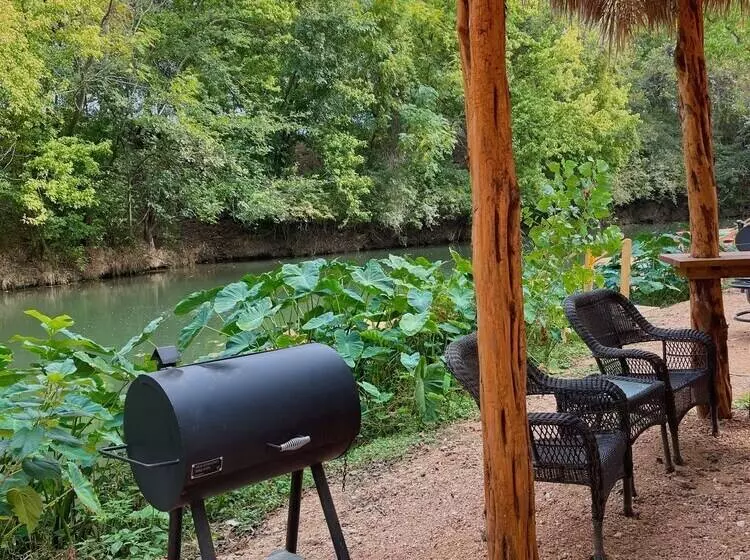 18 Son S Geronimo   Birdhouse Cabin