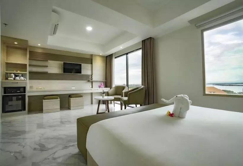 Sunrise Aventus Hotel Nusa Dua