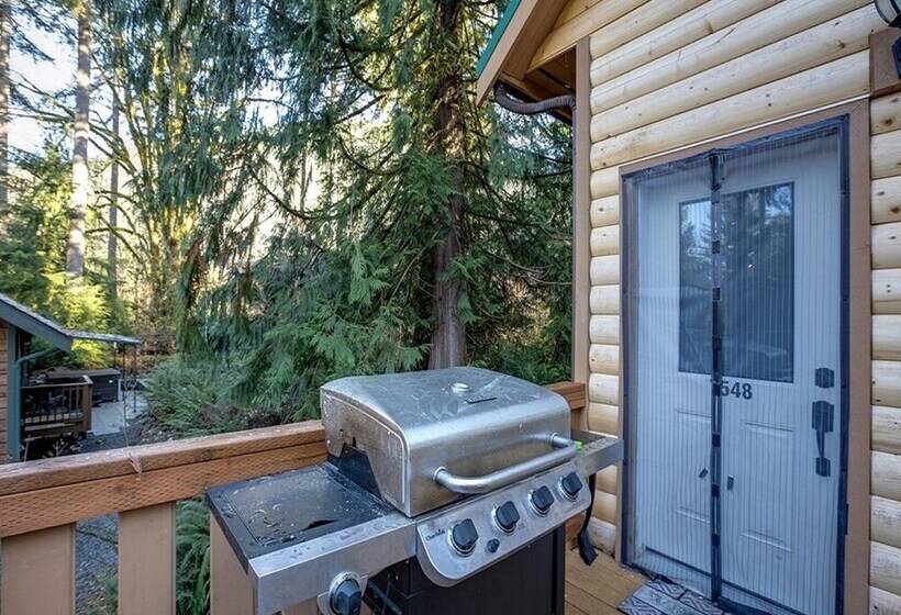 02gs Wifi D/w W/d Sleeps 8