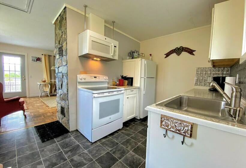 3l Cabin In Picturesque Sugar Hill Breathtaking Views Minutes From White Mountains Attractions