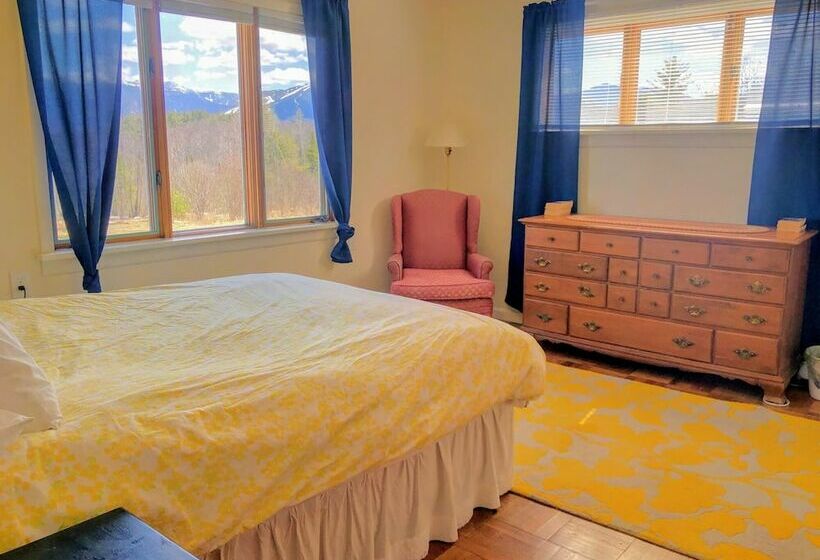 3l Cabin In Picturesque Sugar Hill Breathtaking Views Minutes From White Mountains Attractions