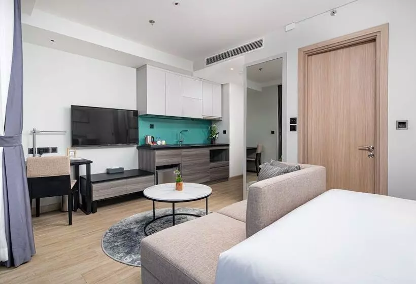 Citadines Marina Halong