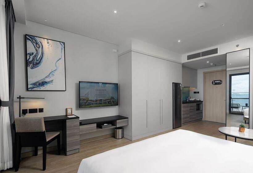 Citadines Marina Halong