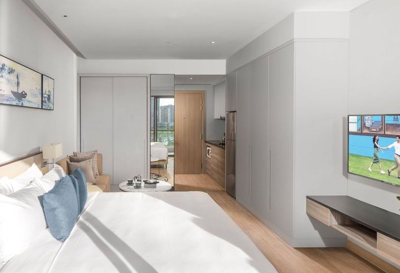 Citadines Marina Halong