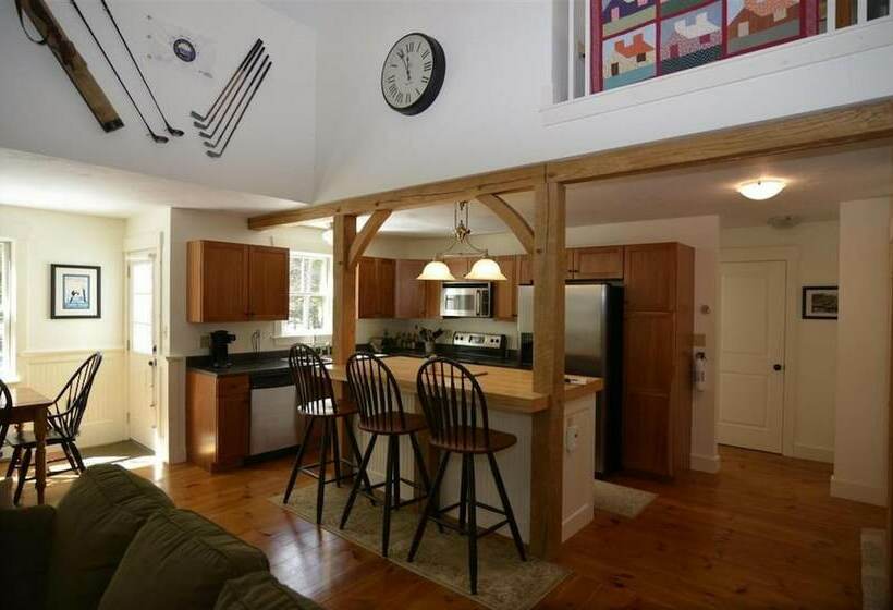 Mo Private Home In Beautiful Wooded Setting Close To Bretton Woods Ac