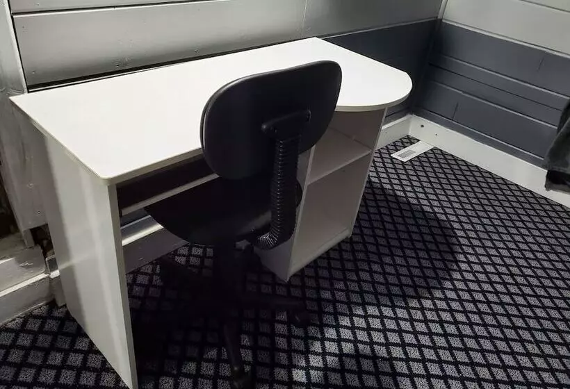 Beautiful Two Story Home By Fountain Lake And Mayo Clinic