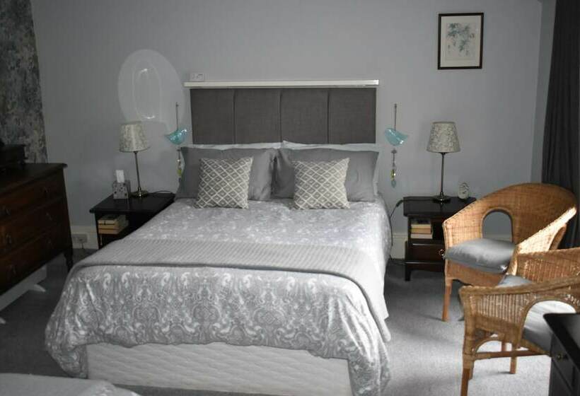 ベッドアンドブレックファースト Tushielaw Inn