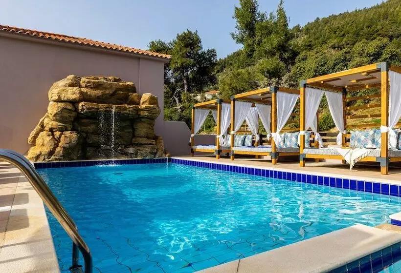 ホテル Avaton Suites & Villa Philian Collection