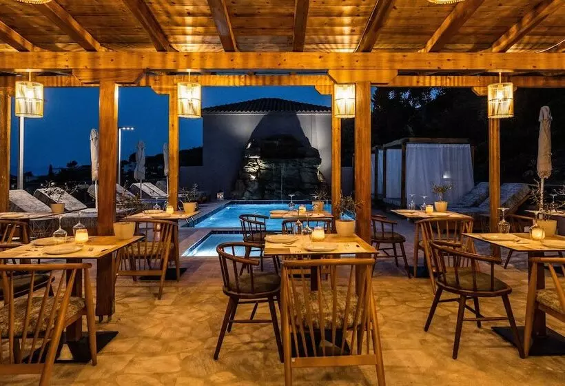 ホテル Avaton Suites & Villa Philian Collection
