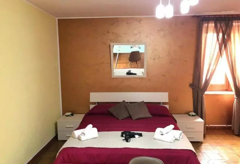 レジデンス Impeccable 3bed House In Vibo Valentia