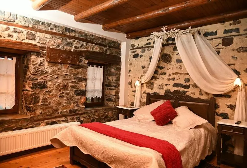 Hotelli Archontiko Tarsouna