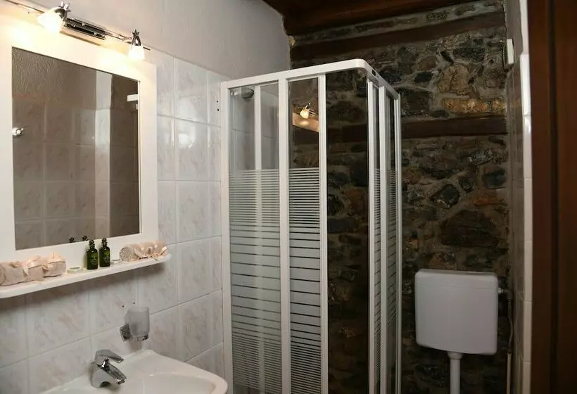 Hotelli Archontiko Tarsouna