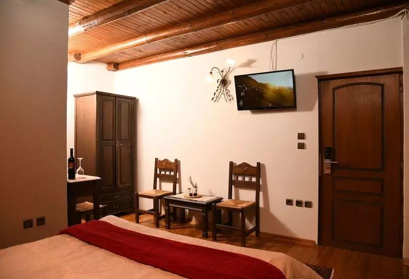 Hotelli Archontiko Tarsouna