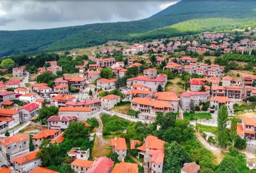 Hotelli Archontiko Tarsouna