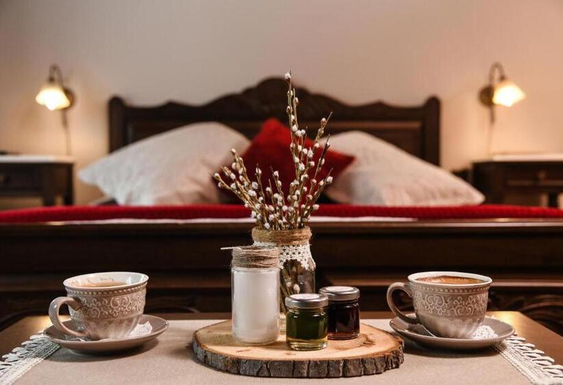 ホテル Archontiko Tarsouna