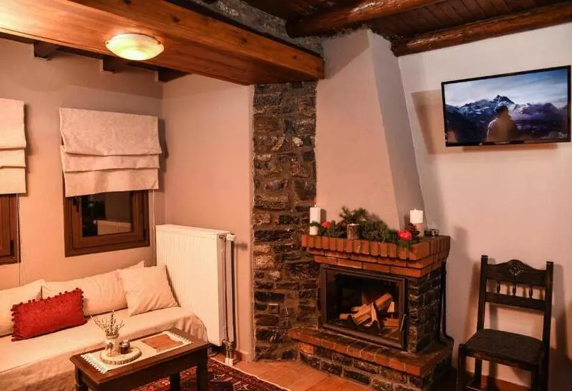 Hotelli Archontiko Tarsouna