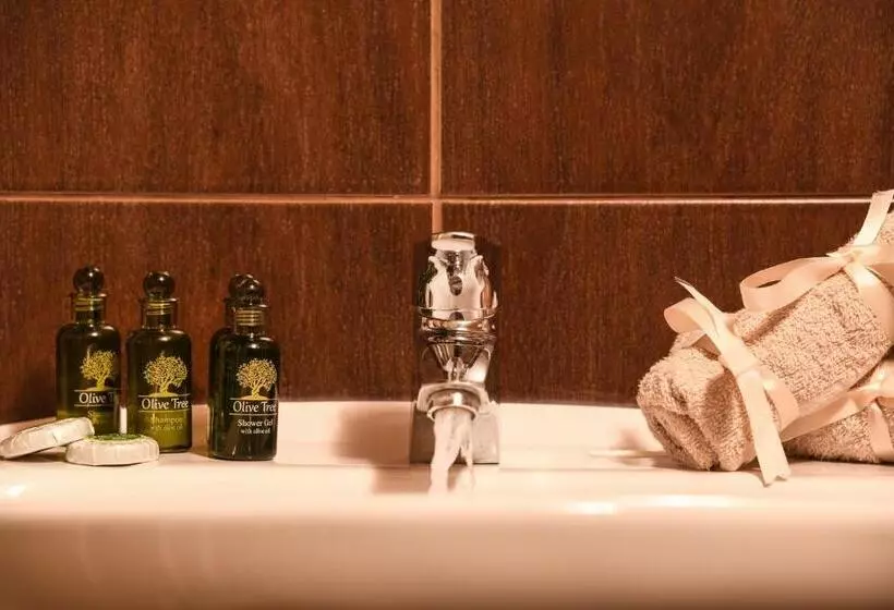 Hotelli Archontiko Tarsouna