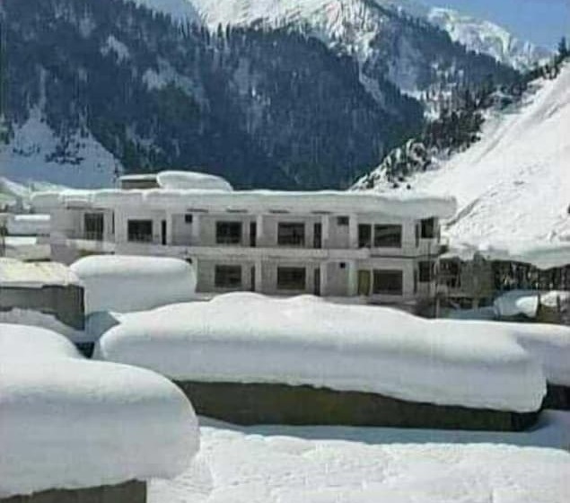 هتل Oasis International