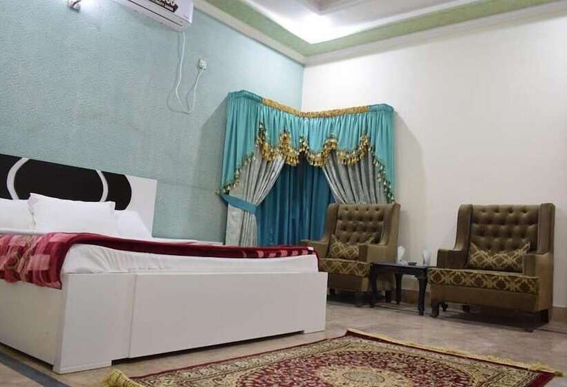 هتل Royal Emirates Residence