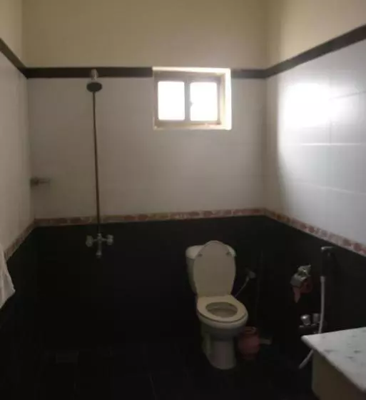 هتل Royal Emirates Residence