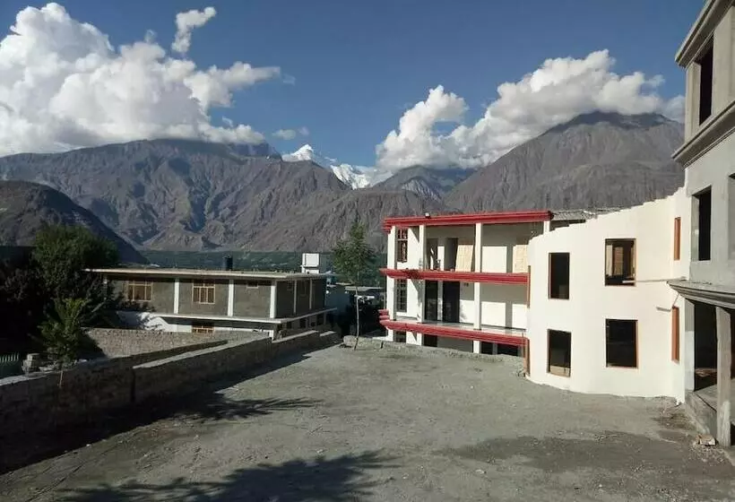 هتل Oasis International