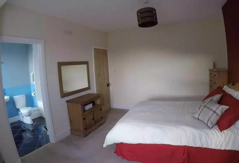 Residenssi Beautiful And Spacious House In North Wales, Uk