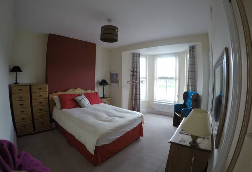 Residenza Beautiful And Spacious House In North Wales, Uk