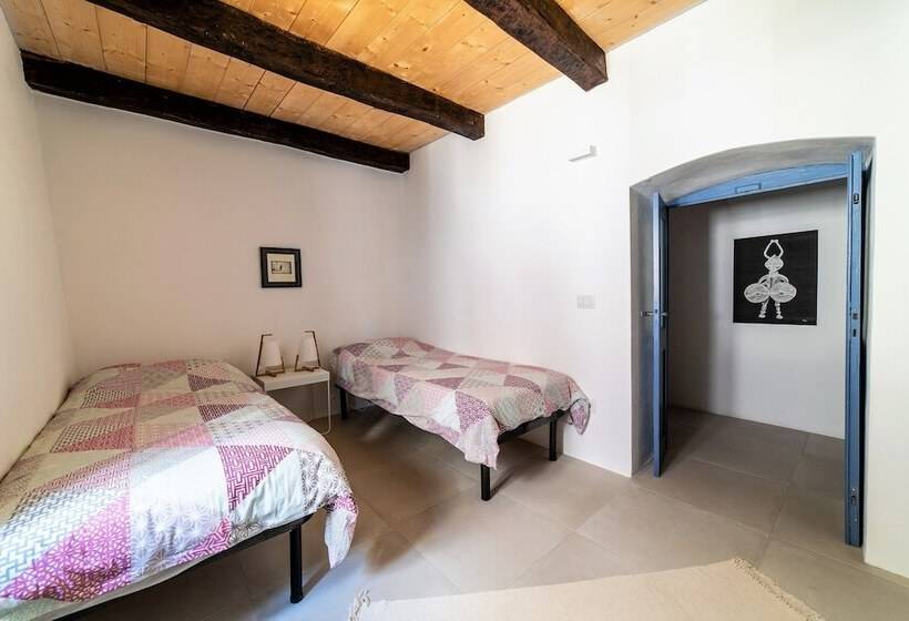 דירת נופש Casa Mimi Garden With A View Cuglieri Sardinia